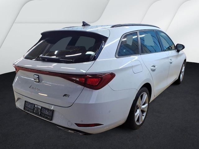 Seat Leon 1.5 eTSI DSG FR-lijn Sportstourer