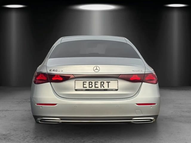 Mercedes-Benz E 400 4MATIC Sedan