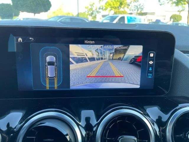 Mercedes-Benz B 180 Progressive Sedan