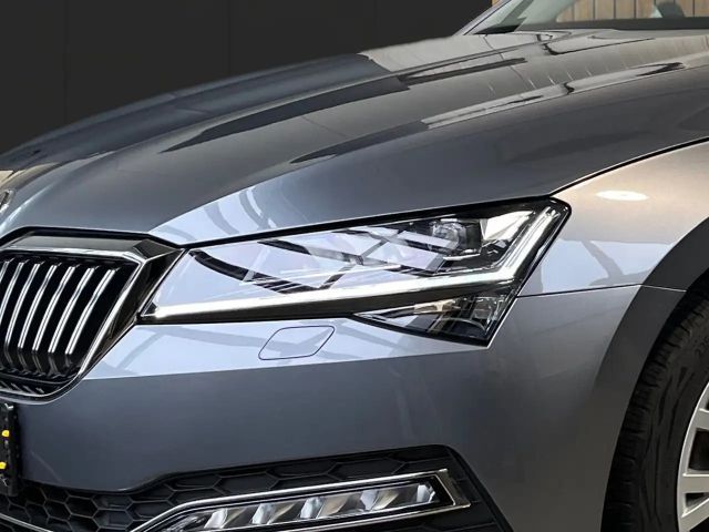 Skoda Superb 4x4 Combi Style Style