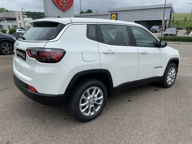 Jeep Compass Altitude Hybrid