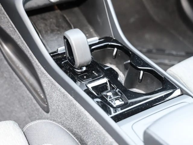 Volvo XC40 Dark Plus