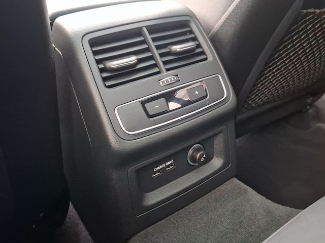 Audi A4 35 TFSI Avant S-Tronic