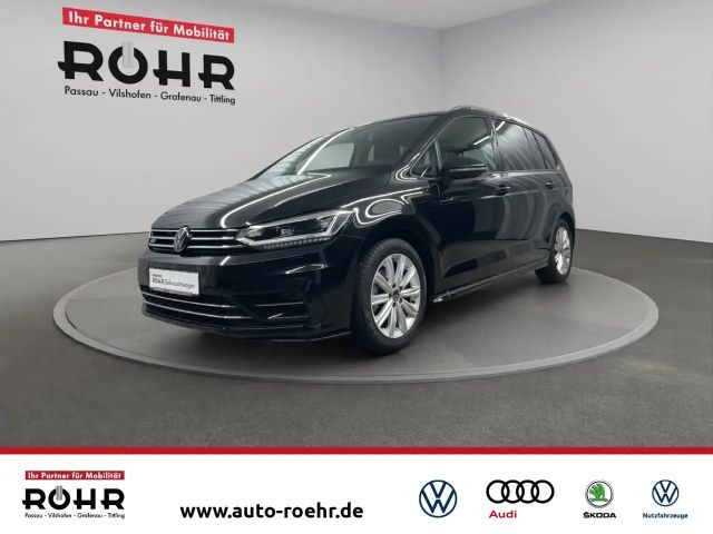 Volkswagen Touran 1.5 TSI DSG R-Line