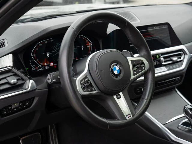 BMW 320 320d M-Sport Sedan