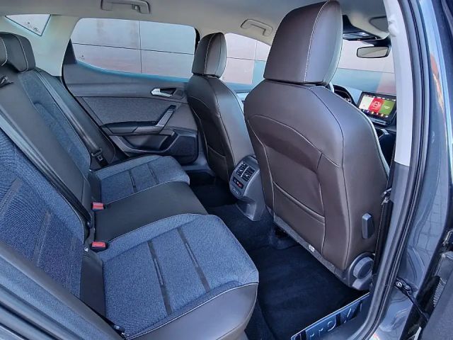 Seat Leon DSG Xcellence e-Hybrid