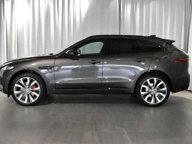 Jaguar F-Pace AWD P250 R-Dynamic