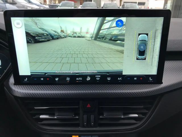 Ford Kuga Hybrid ST Line X