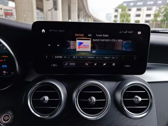 Mercedes-Benz GLC 300 4MATIC AMG Line