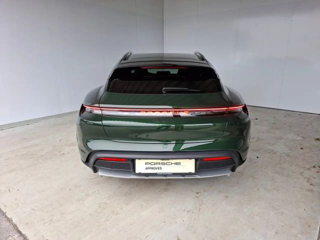 Porsche Taycan 4 Cross Turismo