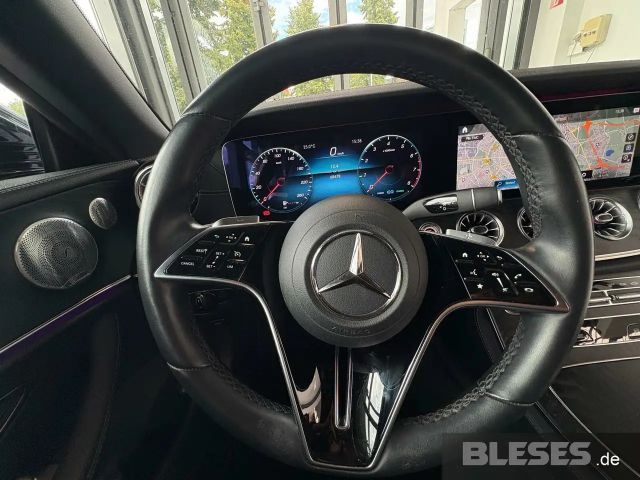 Mercedes-Benz E 200 AVANTGARDE Cabriolet