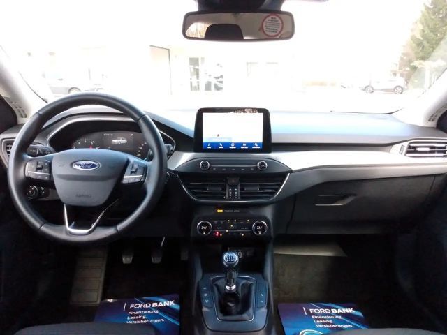 Ford Focus Titanium Wagon