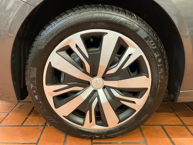 Peugeot 208 Active Pack PureTech