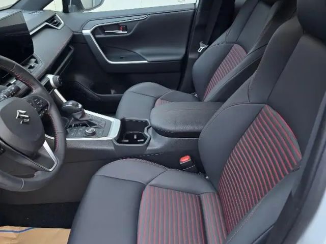 Suzuki Across E-Four Flash