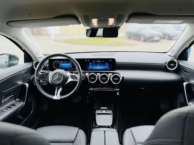 Mercedes-Benz A 180 Progressive