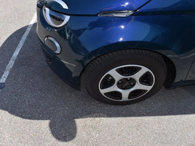 Fiat 500e 42 kWh Icon