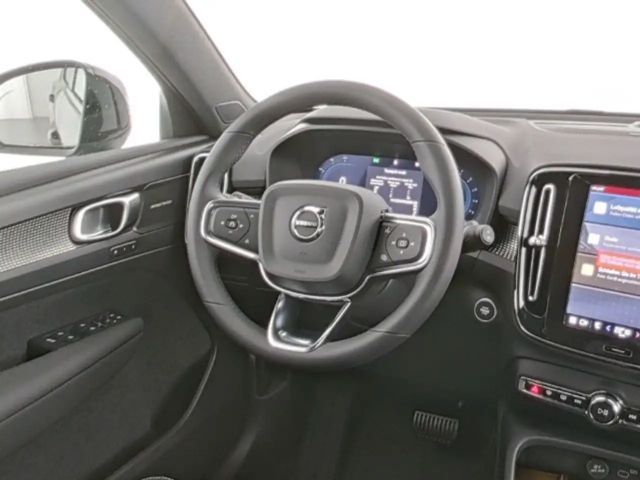 Volvo XC40 Plus