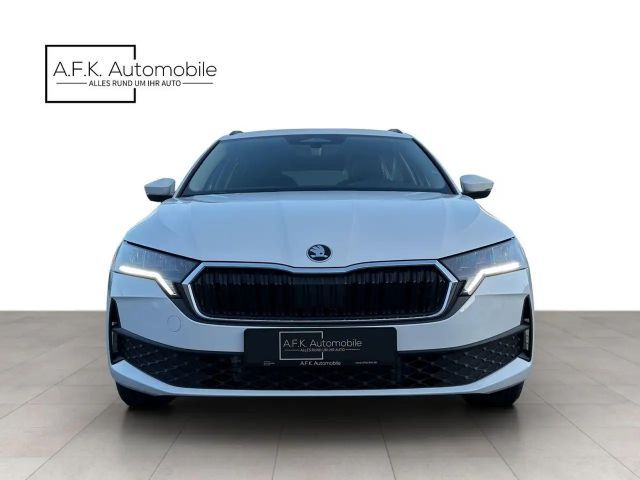 Skoda Octavia 1.5 TSI Combi Drive