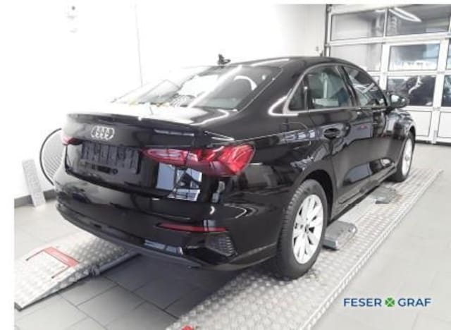 Audi A3 30 TDI S-Tronic Sedan