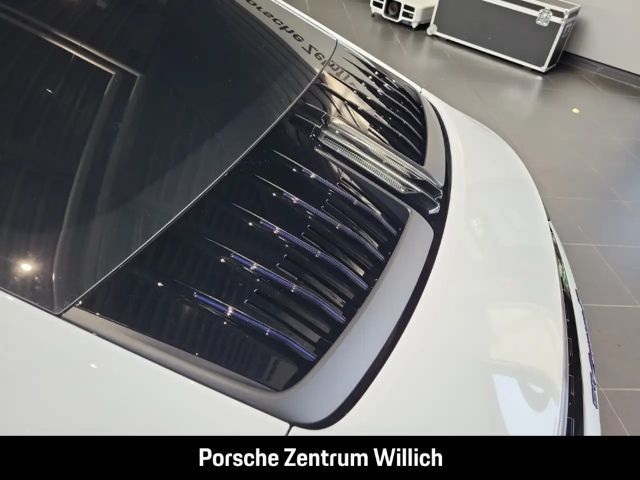 Porsche 992 Carrera Coupé Turbo