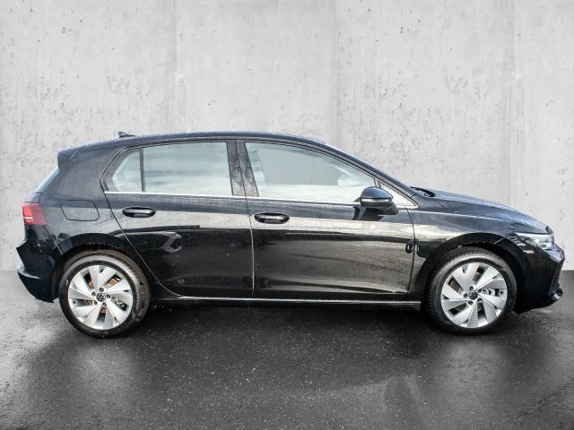 Volkswagen Golf DSG Style eHybrid