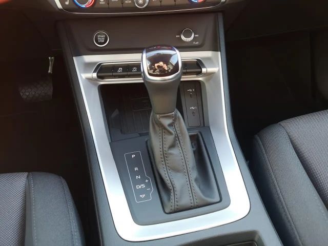 Audi Q3 1.5 TFSI S-Line