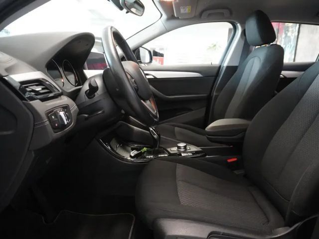 BMW X2 sDrive18i