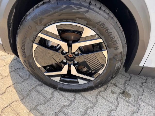 Peugeot E-2008 Allure Pack