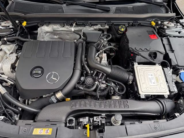 Mercedes-Benz CLA 180 Shooting Brake