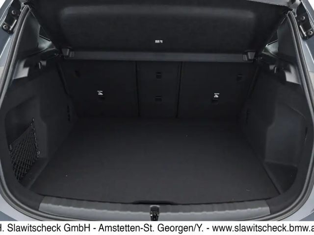 BMW 218 218d Active Tourer Sedan