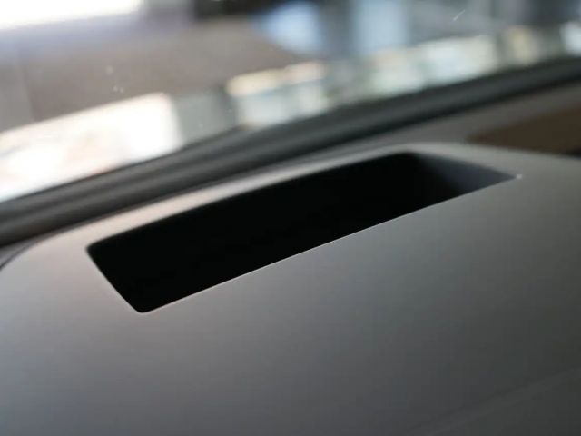 Volkswagen Golf 2.0 TDI DSG R-Line