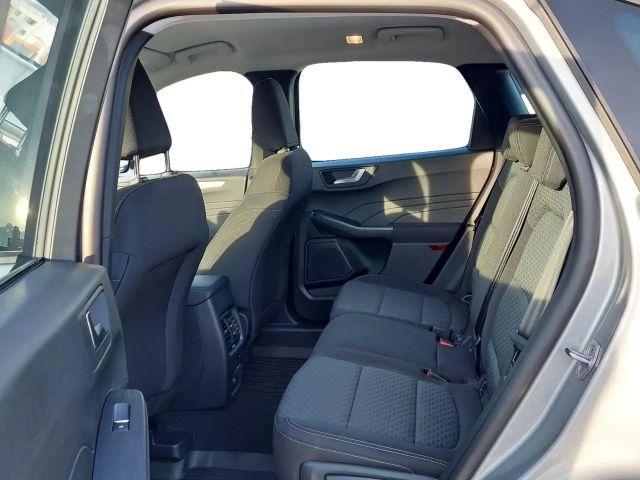 Ford Kuga Cool & Connect