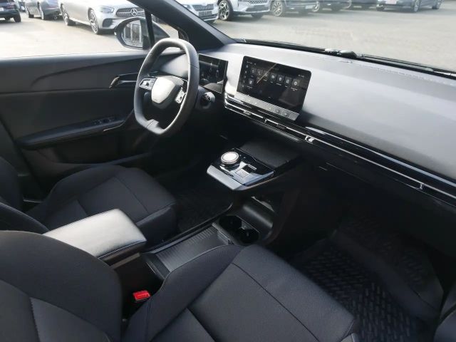 MG MG4 EV Standard range