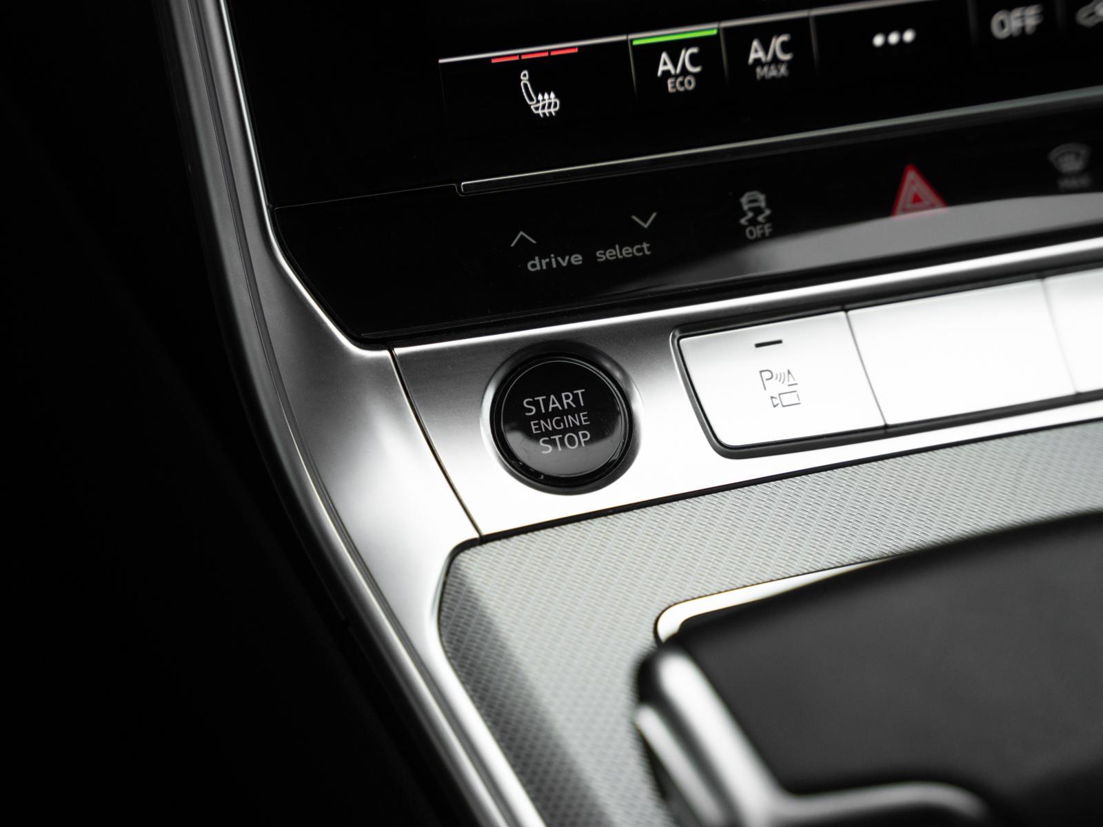 Audi A6 55 TFSI Business Quattro Sedan