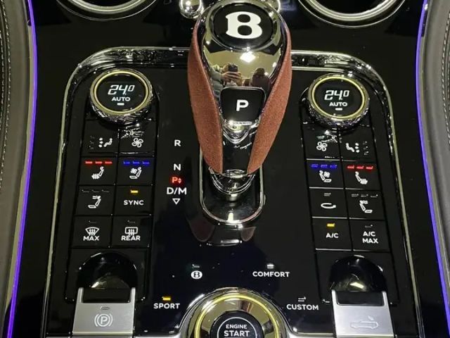 Bentley Continental GTC V8