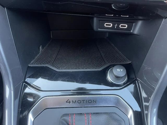 Volkswagen T-Roc 2.0 TSI 4Motion DSG Sport