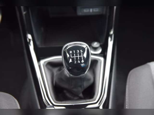 Volkswagen T-Cross Move