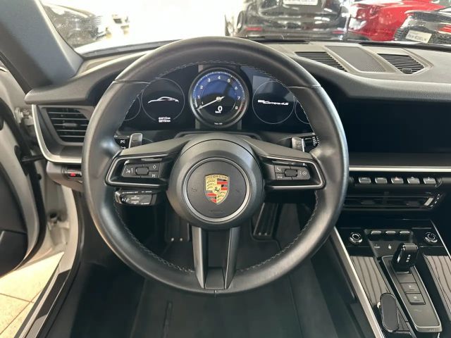 Porsche 992 4S Coupé
