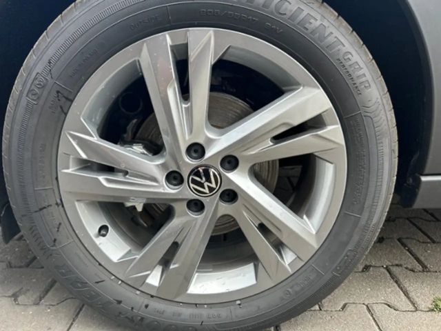 Volkswagen Taigo 1.5 TSI IQ.Drive R-Line