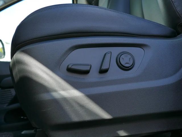 Hyundai Staria Trend