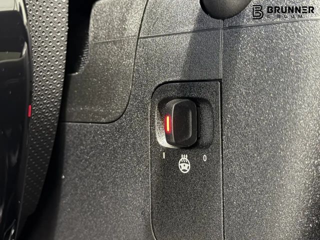 Mercedes-Benz A 250 4MATIC AMG Line