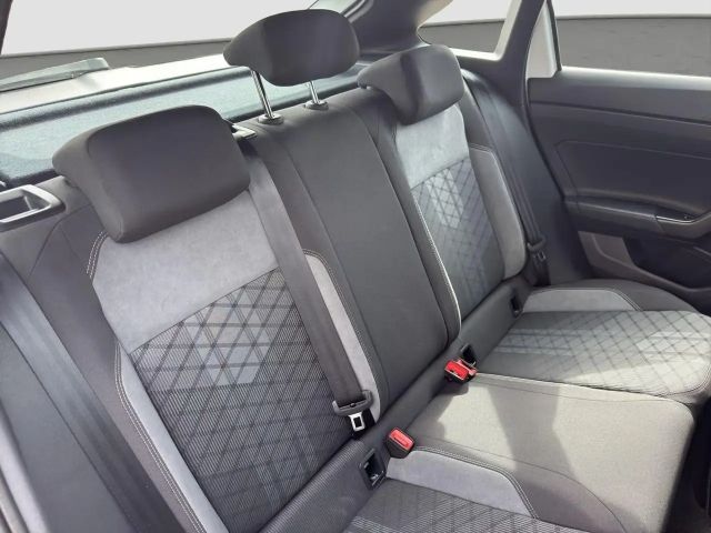 Volkswagen Taigo 1.0 TSI DSG IQ.Drive R-Line