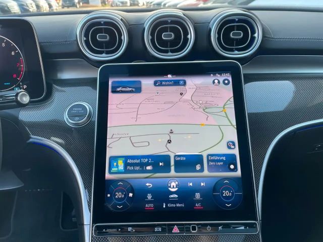 Mercedes-Benz C 200 4MATIC AMG Line Sedan