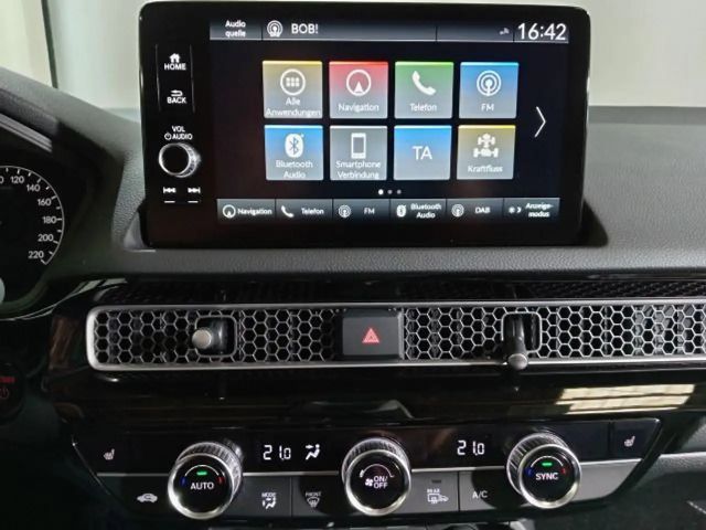 Honda Civic Elegance e:HEV