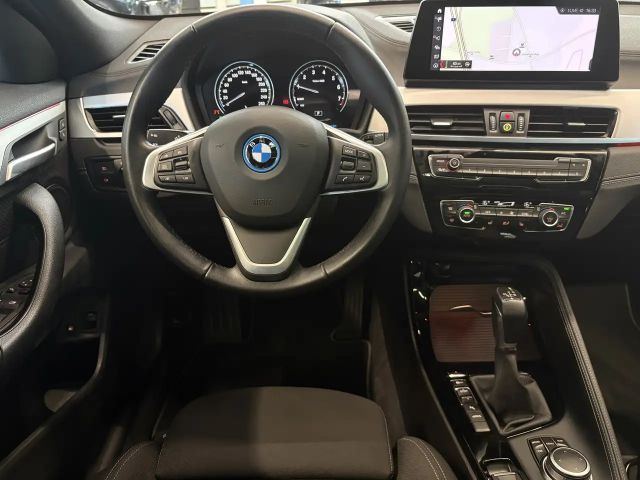 BMW X2 Coupé xDrive25e