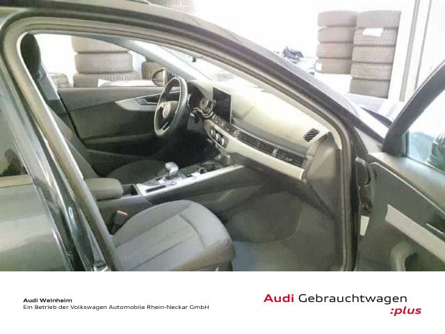 Audi A4 40 TFSI Avant S-Tronic