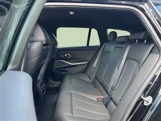 BMW 320 320d M-Sport xDrive