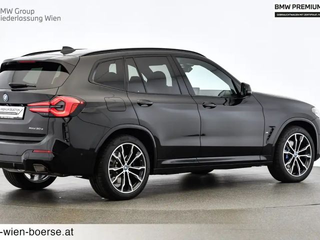 BMW X3 xDrive30e