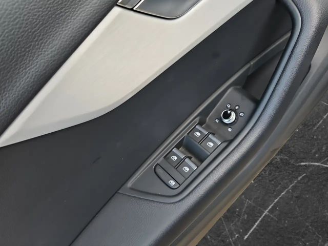 Audi A4 40 TFSI Avant S-Line S-Tronic