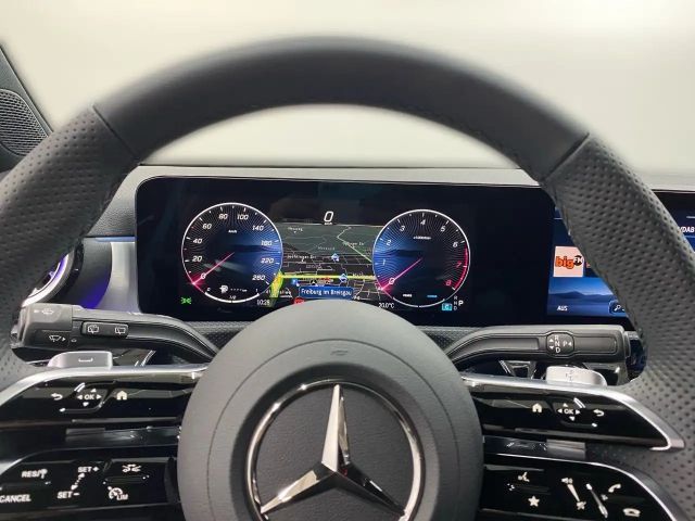 Mercedes-Benz A 200 AMG Line